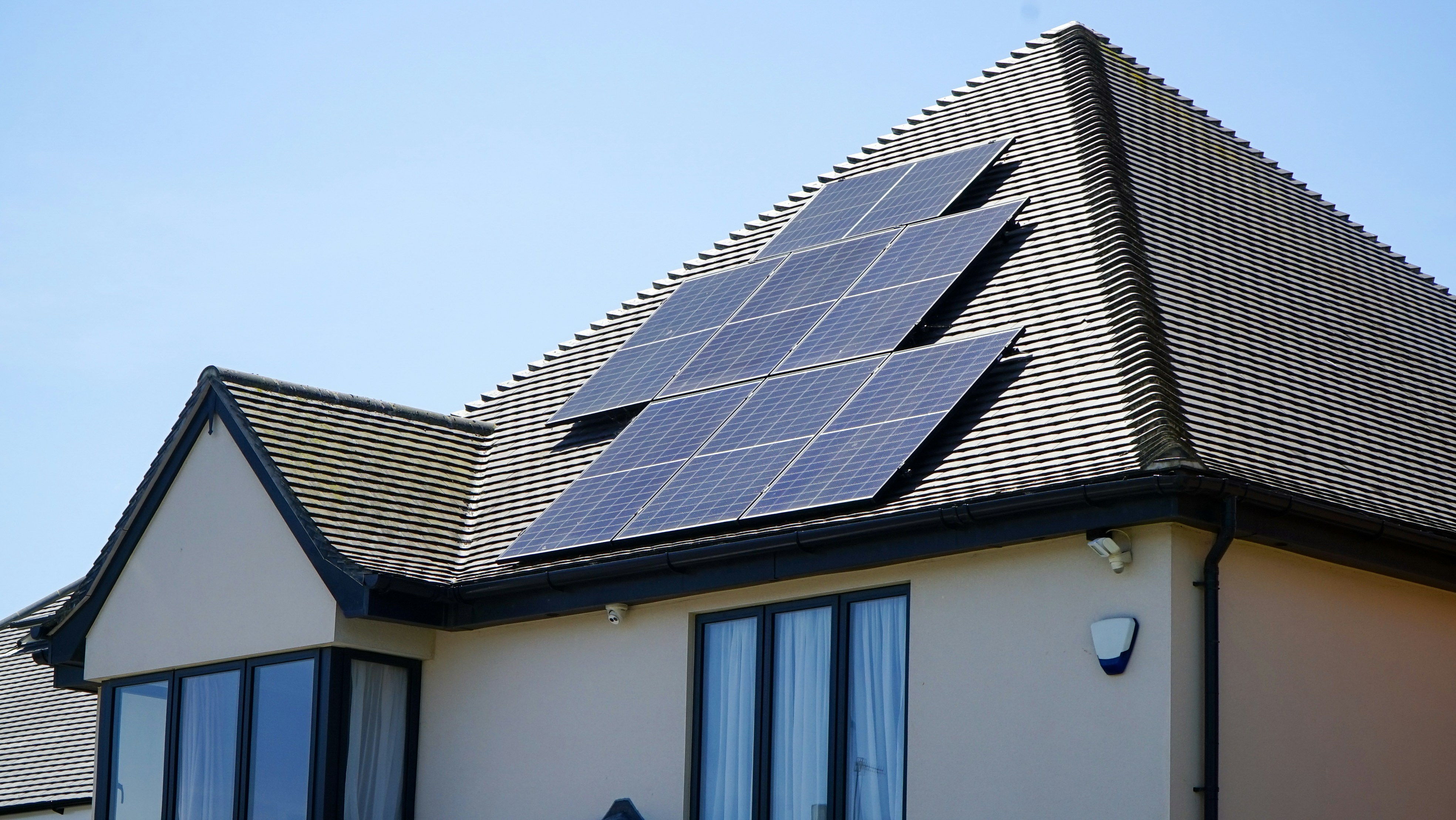 Solcellepanel i 2026: Komplett kjøpeguide